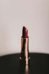 Kiss & Tell: Why the Scarlett Kiss Lipstick Vibrator Is the Sexiest Secret in Your Makeup Bag